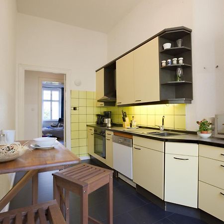 Elegante Altbauwohnung برلين المظهر الخارجي الصورة