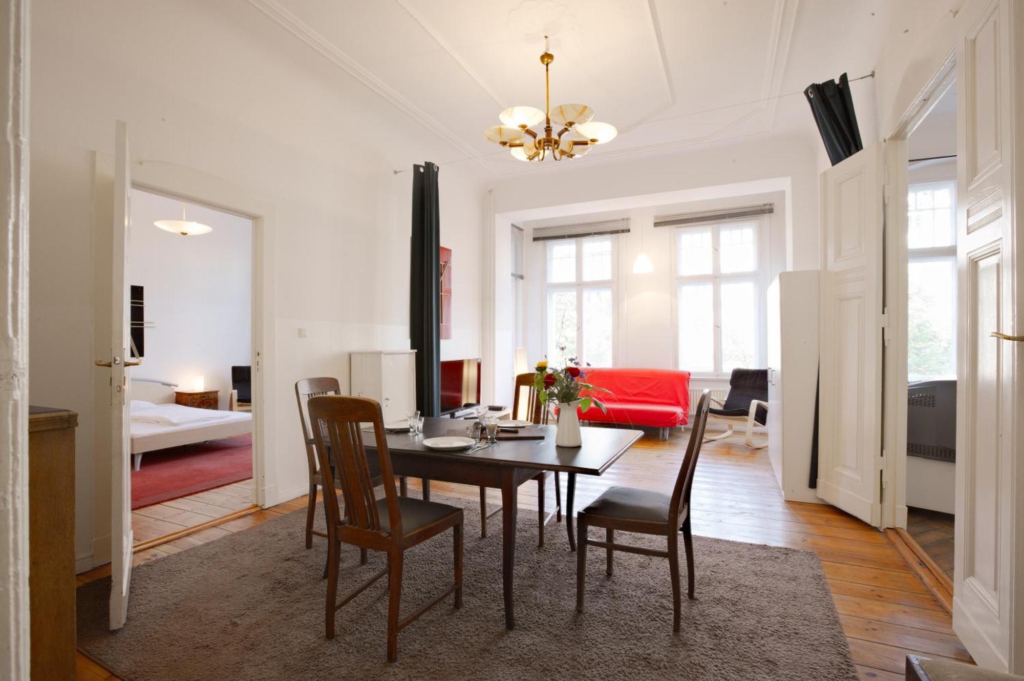 Elegante Altbauwohnung برلين المظهر الخارجي الصورة