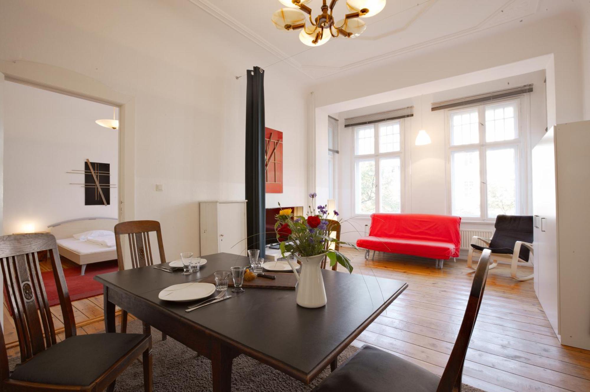 Elegante Altbauwohnung برلين المظهر الخارجي الصورة
